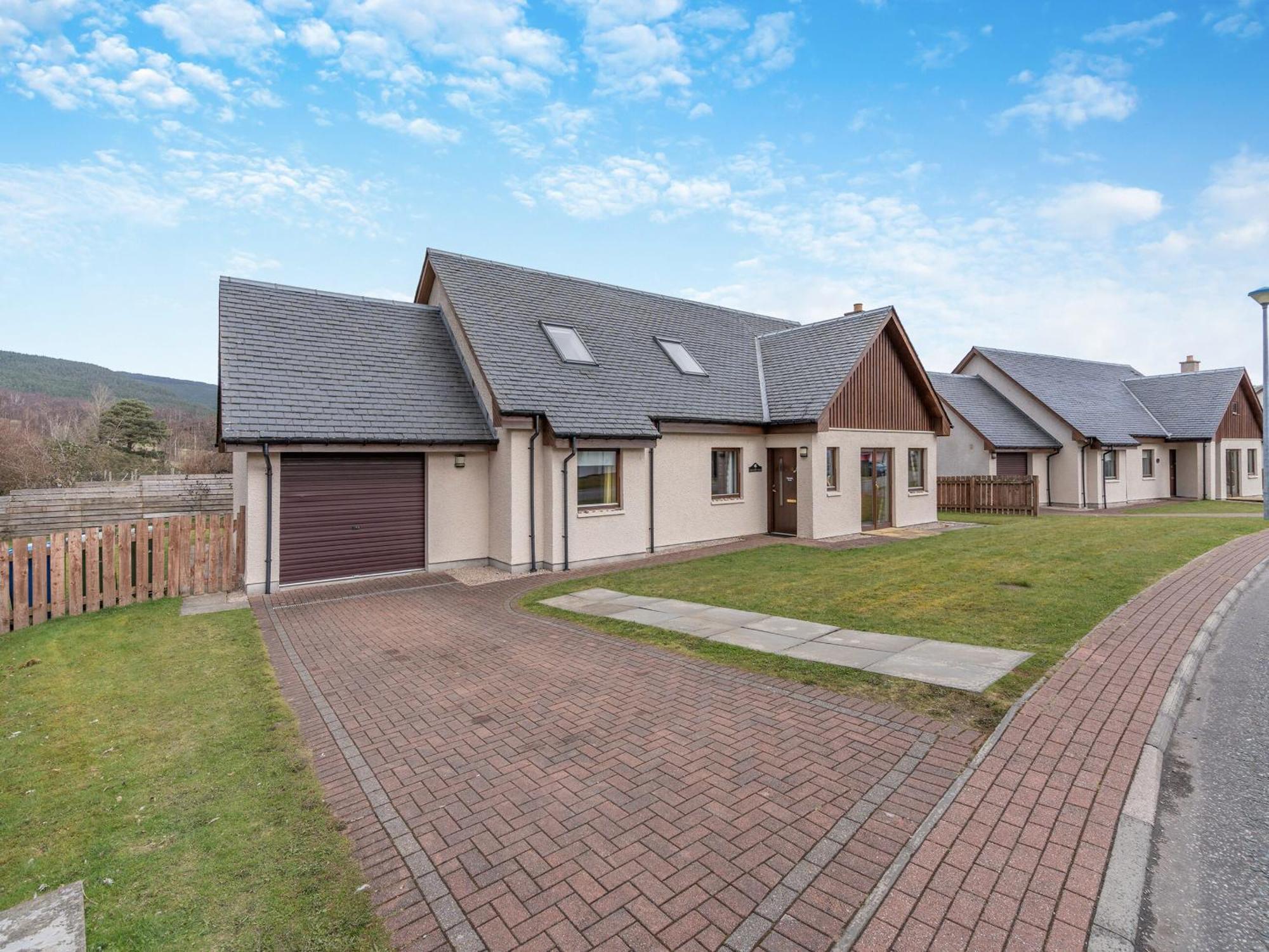 Croftside House - S4401 Villa Aviemore Exterior photo